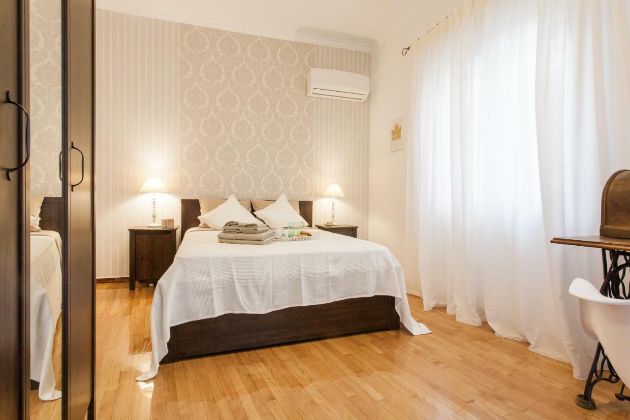 Classy And Stylish Private Apartment At Acropolis Museum Metro Station Афины Экстерьер фото